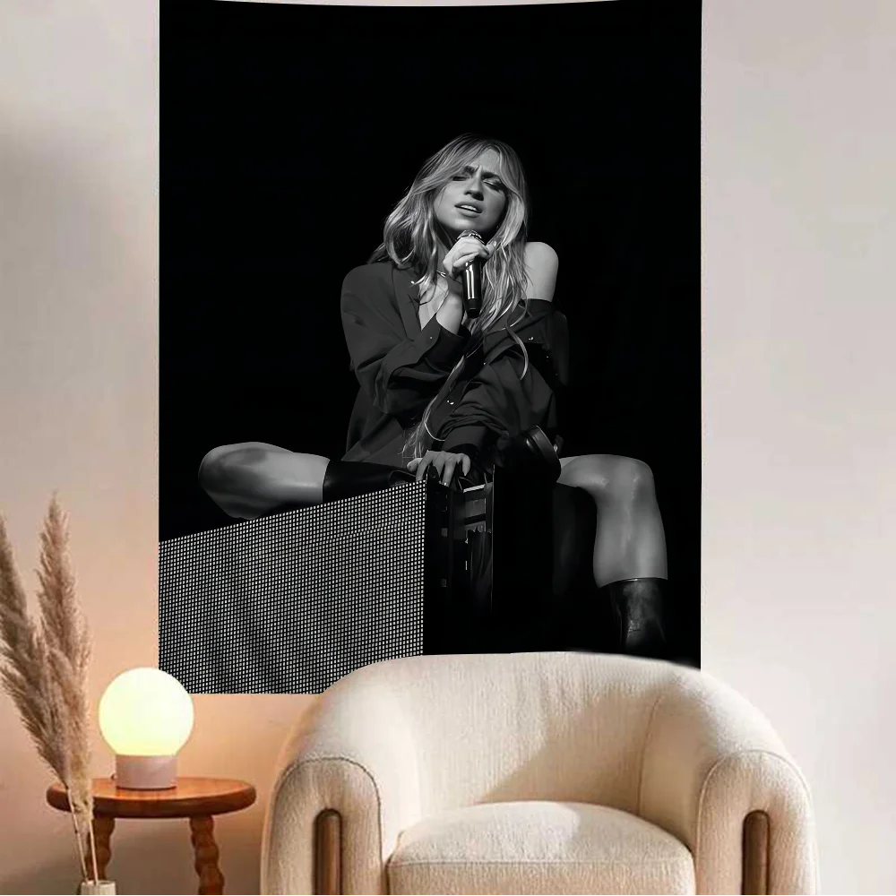 S53fe26eca7da4da290fedab8657e32b4v - Tate McRae Store