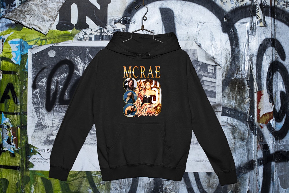 Tate McRae Gold T-shirt - Image 2