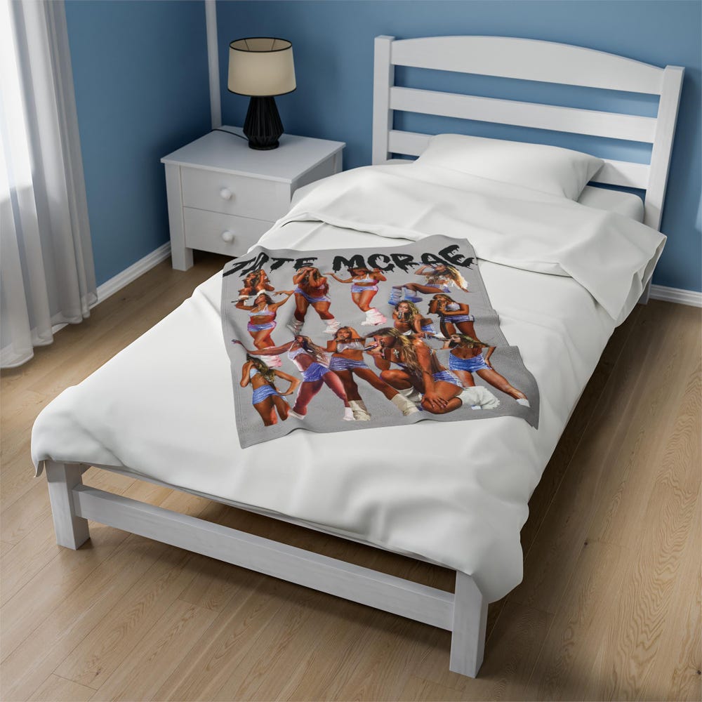 Tate McRae Velveteen Soft Cozy Blanket - Image 2