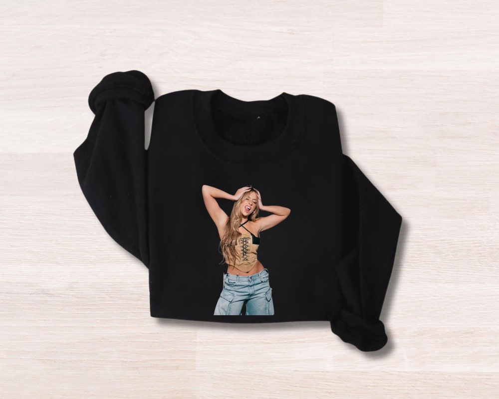 Tate McRae T8 Stage Sweatshirt