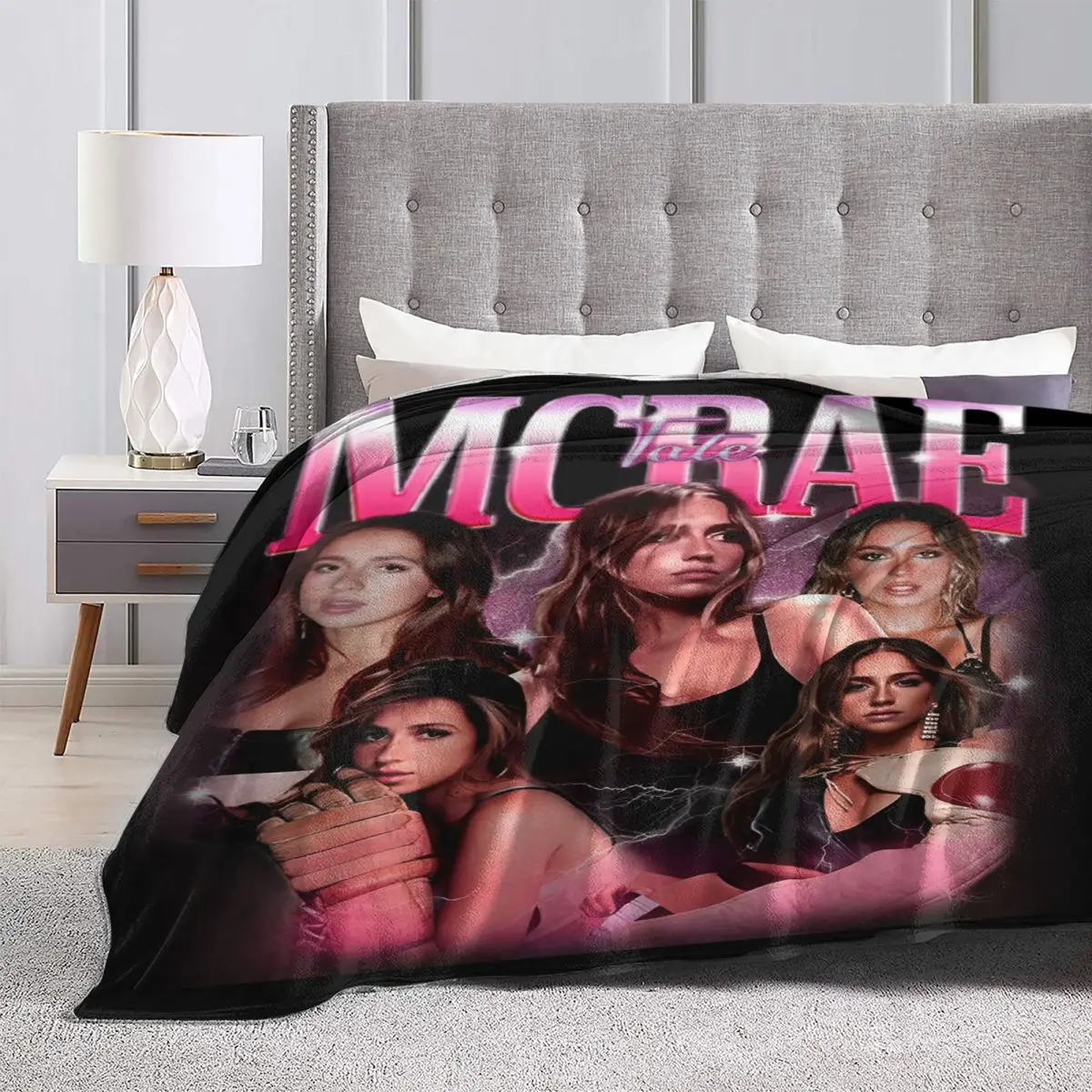 Vintage Singer Tate McRae Bootleg Blanket - Image 5