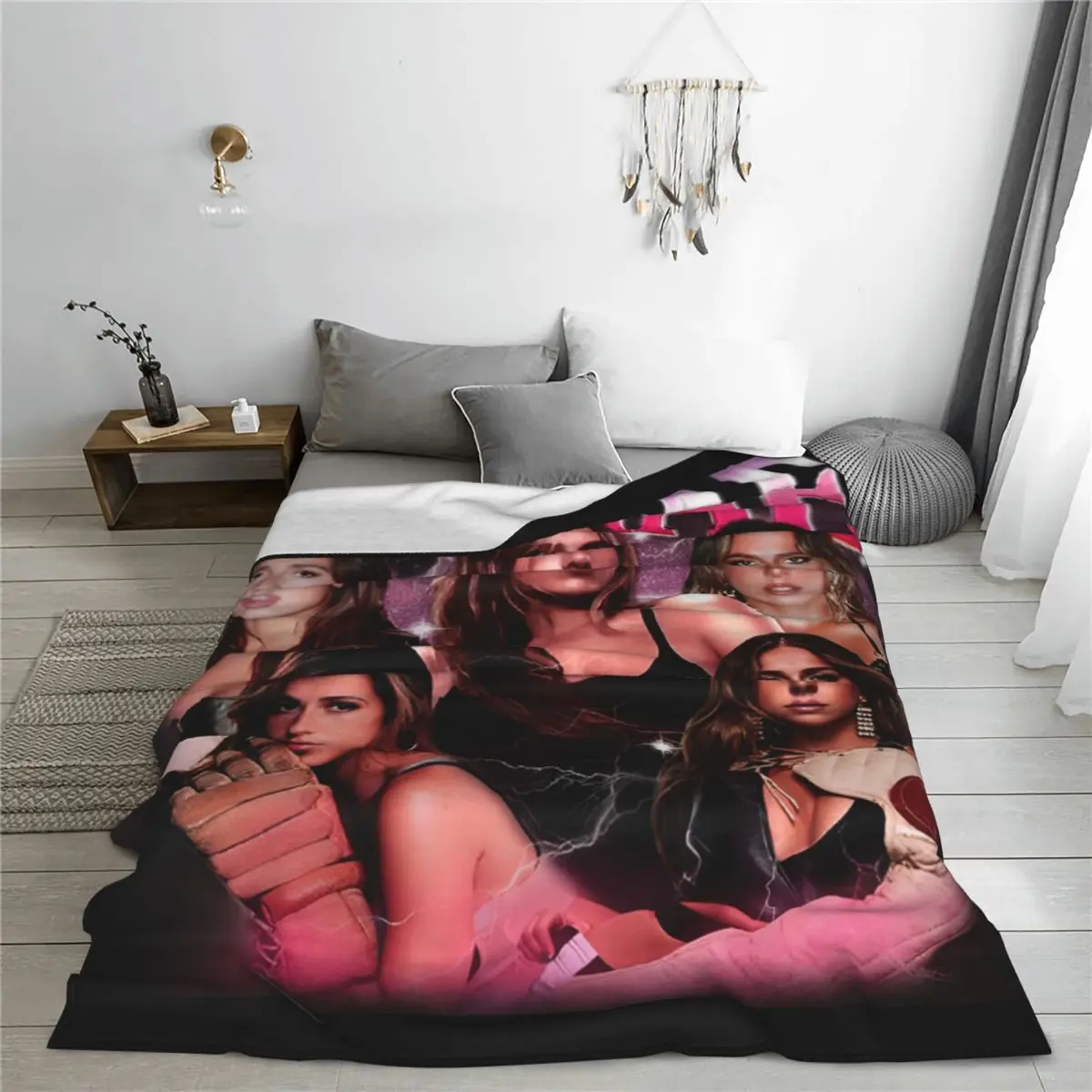 Vintage Singer Tate McRae Bootleg Blanket - Image 3